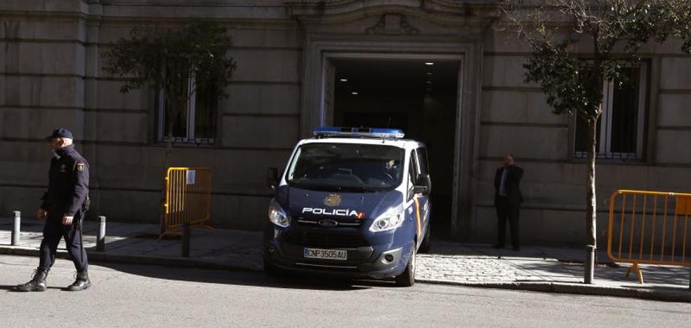 Junqueras y los Jordis denuncian en el Supremo ser víctimas de un proceso «político»