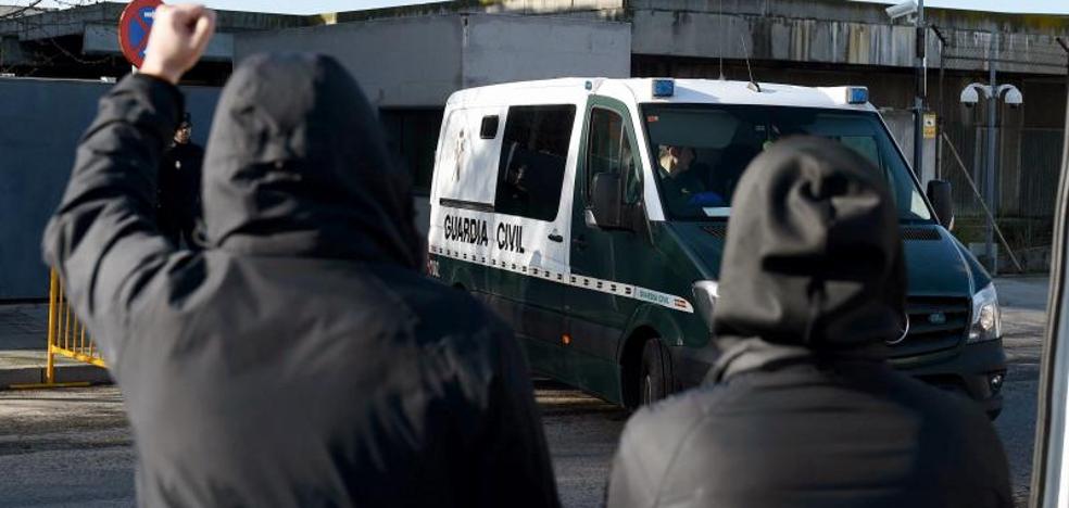 El dueño del bar y la camarera dicen ahora que no vieron las agresiones de Alsasua