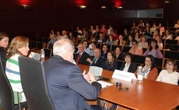 Martín: «Los profesionales de Cuidados paliativos son un ejemplo de empatía»