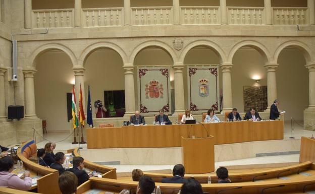 El Parlamento aprueba que se proponga a La Barranca como Bien de Interés Cultural