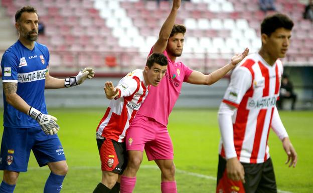 Barceló Roca firma el acta de desalojo