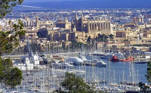 Palma, la primera ciudad que prohibirá alquilar pisos a turistas