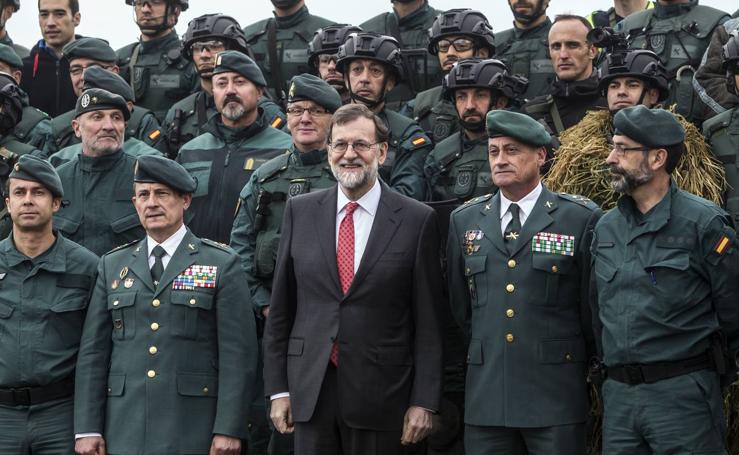 Rajoy presencia un simulacro de operación antiyihadista en Logroño