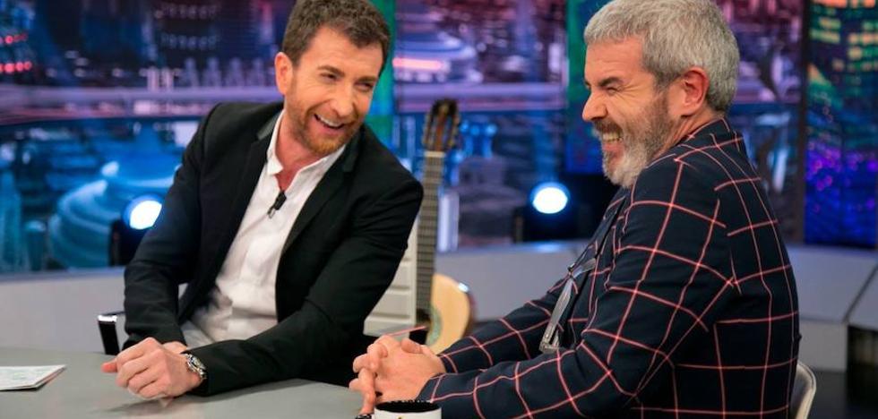 Lorenzo Caprile no da puntada sin hilo en 'El Hormiguero'