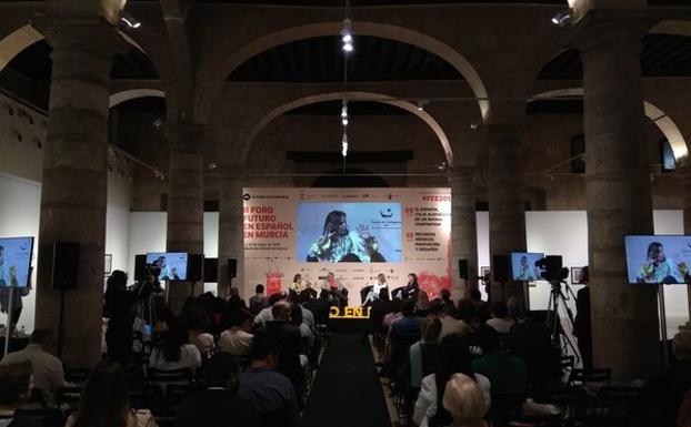 El español, viaje alrededor de un idioma compartido