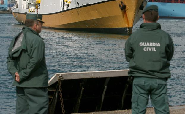 Nueve guardias civiles agredidos en Algeciras