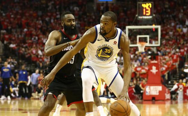 Durant y los Warriors pueden con los Rockets de Harden y toman ventaja