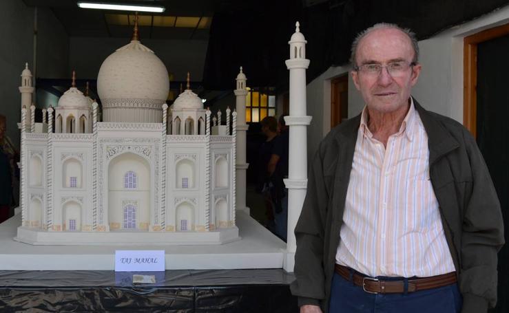 Jaime Fernández realiza maquetas de los edificios más singulares derl mundo