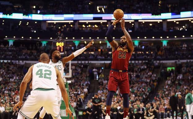 Un gran LeBron no evita que los Celtics dejen contra las cuerdas a los Cavaliers