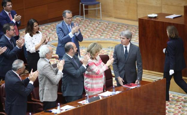 Garrido, investido presidente en Madrid con los votos de PP y C's