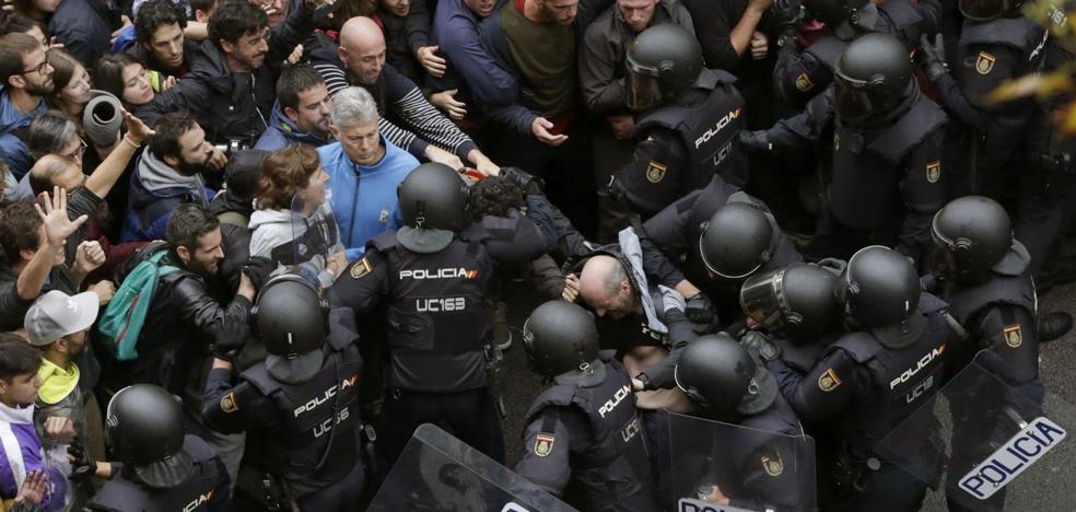 Detenido en Tarragona el agresor de un policia el 1-O