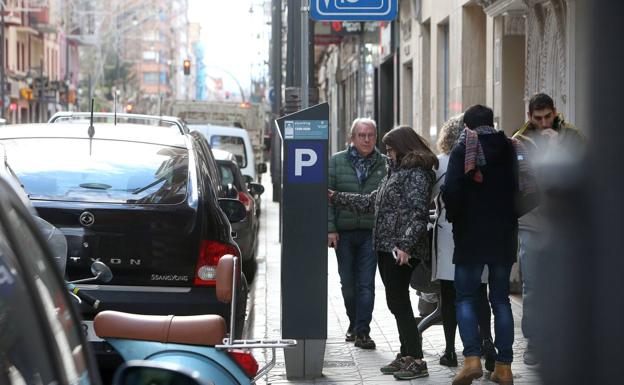 Zona azul: 13 calles se quedarán sin aparcamiento