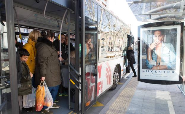 Así funcionarán los autobuses urbanos y metropolitanos el Día de las Fuerzas Armadas en Logroño