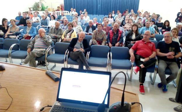 El sorteo de la grada para el Desfile de las Fuerzas Armadas ya tiene ganadores: los números del 1.345 al 1.594