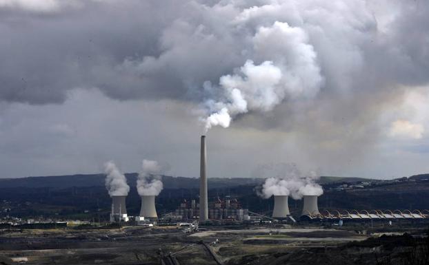 Endesa, Gas Natural y EDP, las empresas españolas que más contaminan