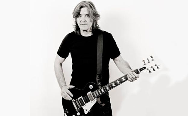 Boni, ex de Barricada, cancela su gira por un cáncer de laringe