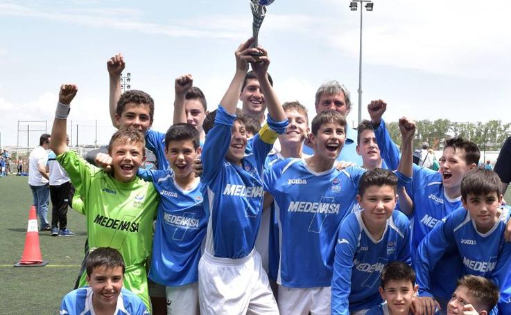 Torneo Comillas de fútbol