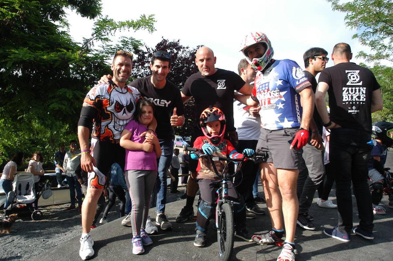 Coloma inaugura un circuito 'pump track' en Igea