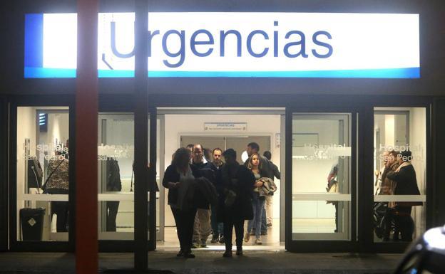 El cierre de la cuarta planta provoca el colapso en Urgencias, según el SATSE