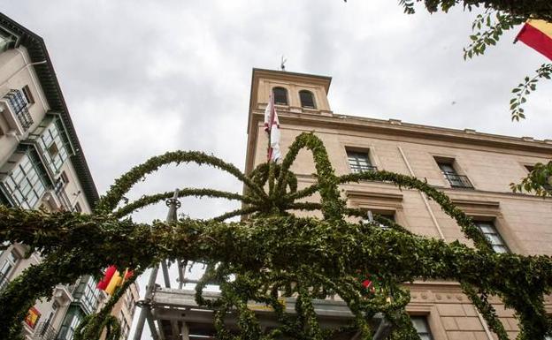 Tapizado con 800 kilos de boj