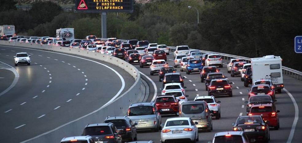 Liberar los peajes de las autopistas costaría 450 millones al Estado, según el sector