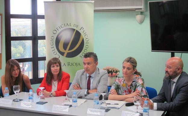 Los psicólogos riojanos se forman para asistir a víctimas del terrorismo