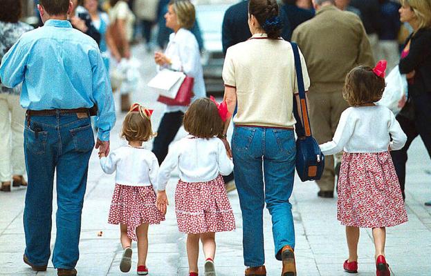 Cs propone una Ley «para que tener hijos sea un poco más fácil»