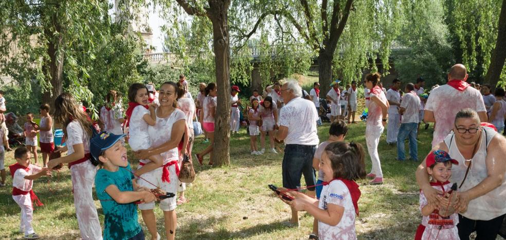 Los niños se pusieron las botas