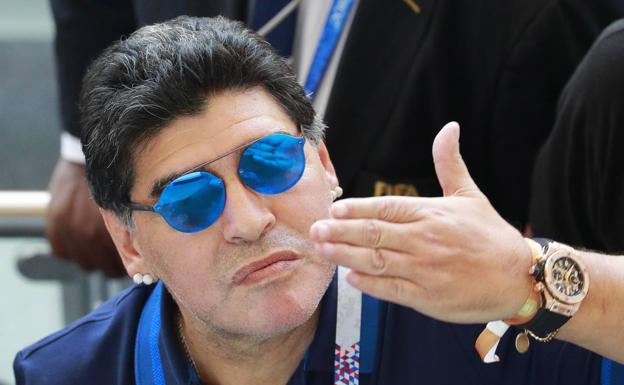 Maradona se ofrece para volver a dirigir a Argentina «gratis»