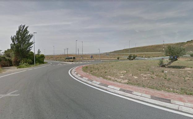 Un motorista de Calahorra, herido grave en un accidente en Viana