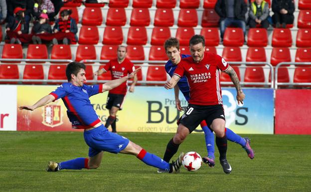 La UDL incorpora al extremo Borja Sánchez