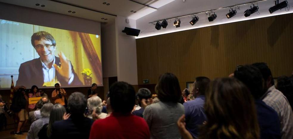 Puigdemont afirma que la decisión de Llarena «demuestra la debilidad inmensa de la causa judicial»