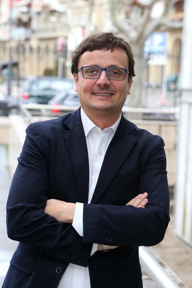 Nuevo diseño, dos perfiles de usuario y personalización