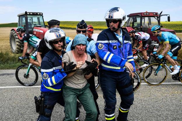 Sólo Landa impide que el Tour se eche a llorar