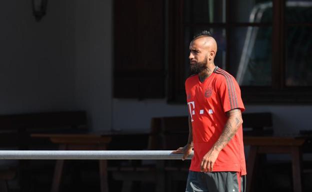 El Barça se abona al rock and roll con Arturo Vidal