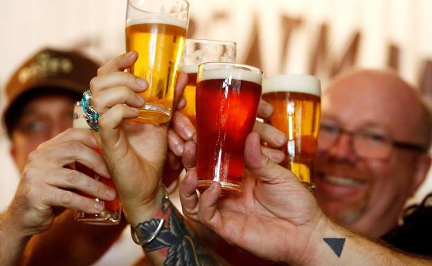 ¿Las cervezas 'sin' tienen alcohol?