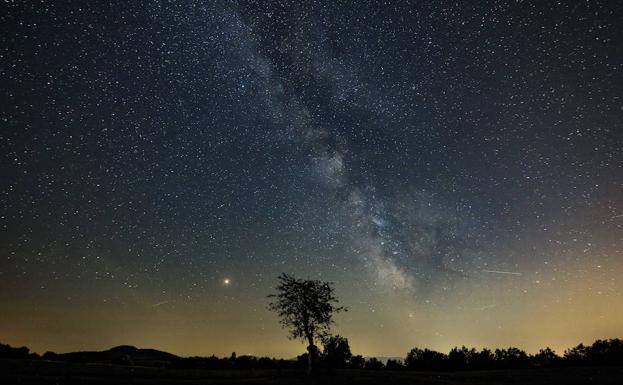 Hay planetas tan calientes que tienen atmósfera de estrella