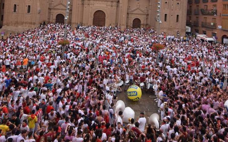 El chupinazo de Alfaro, en la plaza