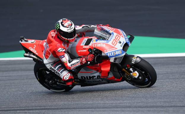 Silverstone mide el nivel de Ducati y Lorenzo