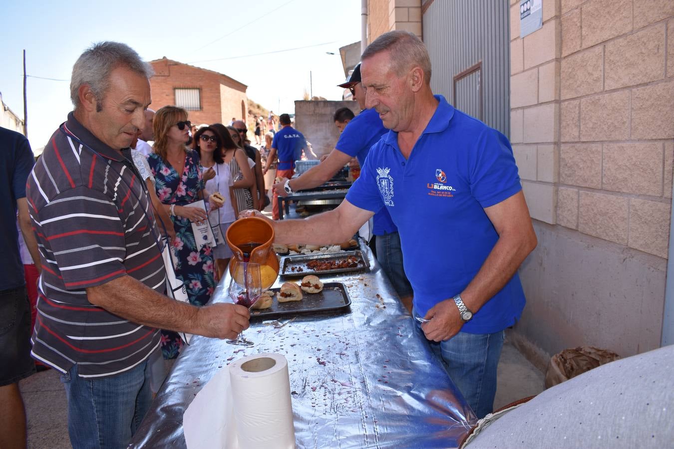 VIII Jornada de Puertas Abiertas en el barrio de las bodegas de Alberite