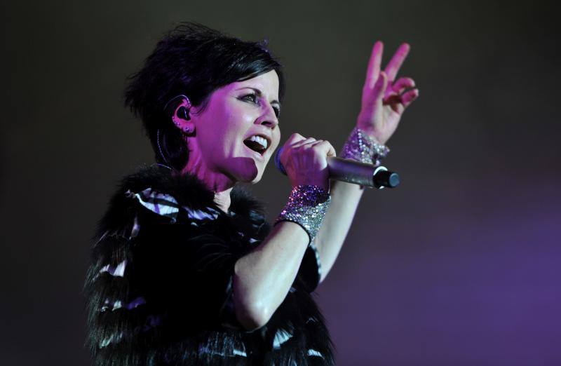 La cantante de The Cranberries se ahogó en la bañera cuando estaba ebria