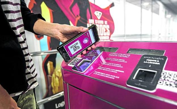 Entre pesas, canchas y pantallas