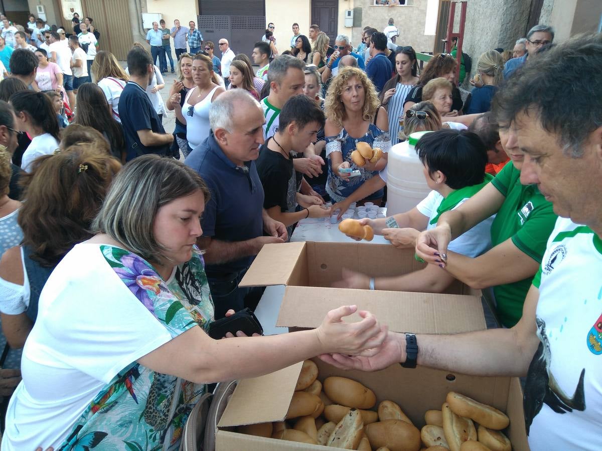 Toros ensogados en Cabretón