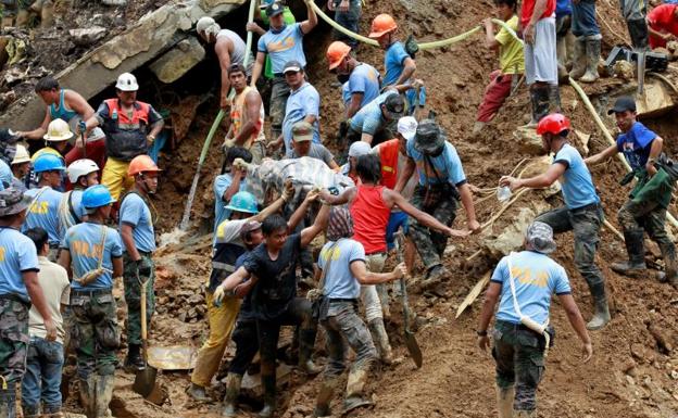 Ya son 65 los muertos tras el paso del supertifón Mangkhut por Filipinas