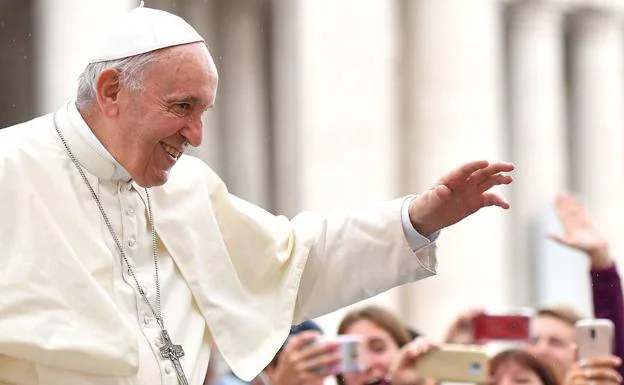 El Papa: «El sexo es un don de Dios; no es ningún tabú»