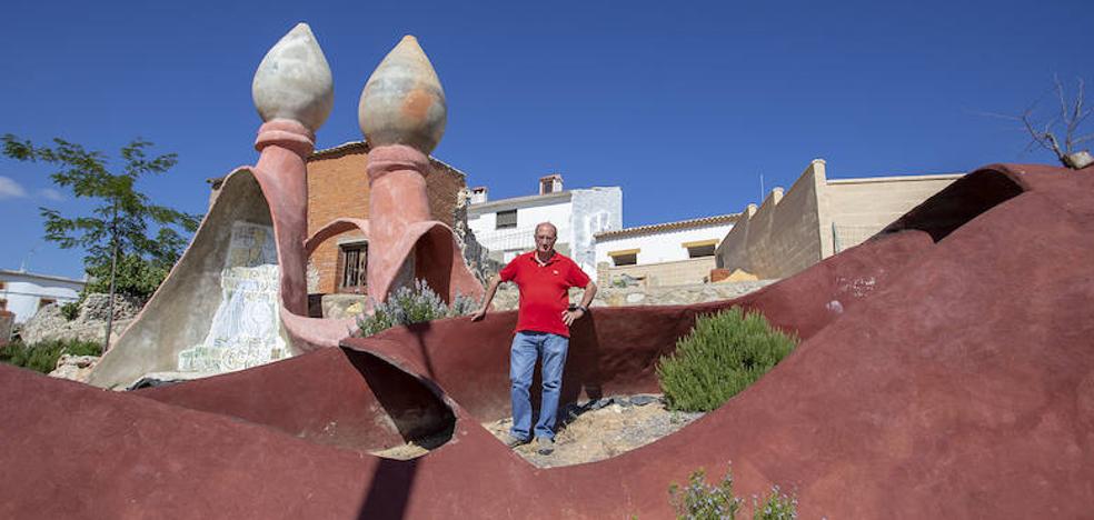 El pueblo con más esculturas que vecinos