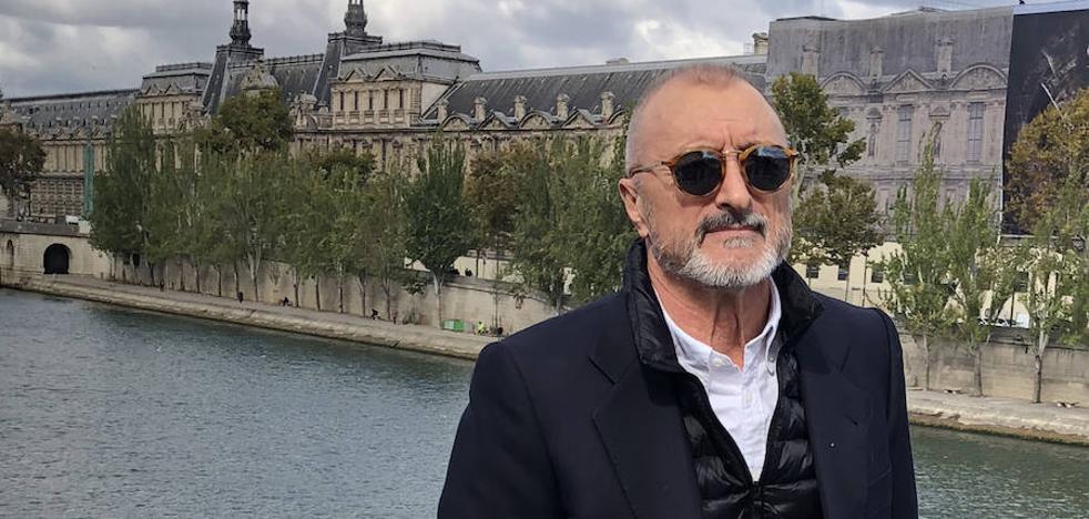 Pérez-Reverte recupera «la naturalidad del horror» con 'Sabotaje'