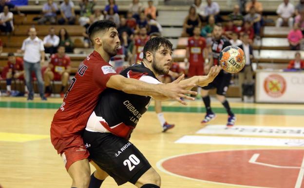 El Ciudad de Logroño araña un empate en Huesca