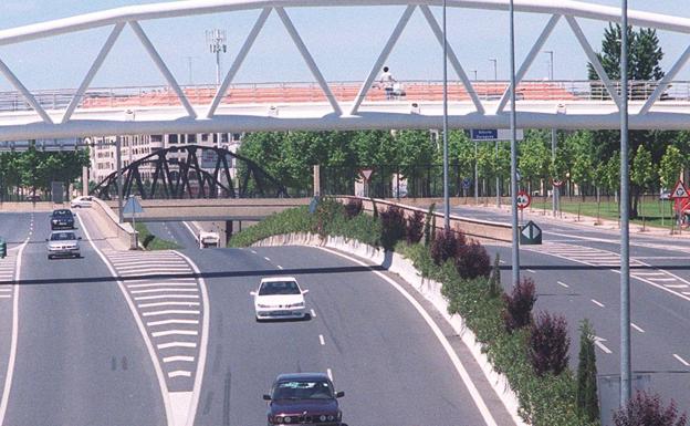 Las obras en la pasarela sobre la circunvalación comienzan este lunes