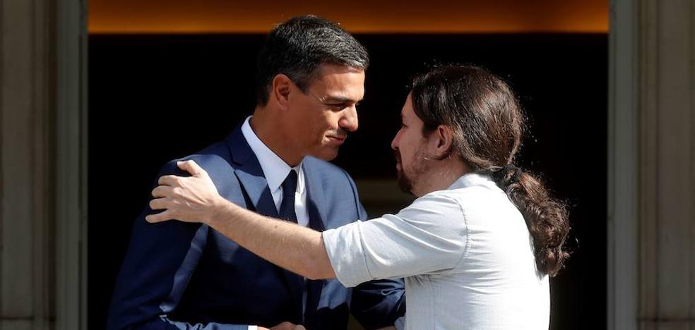 Sánchez e Iglesias ultiman el acuerdo de Presupuestos tras reunirse en Moncloa